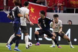 否在国际舞